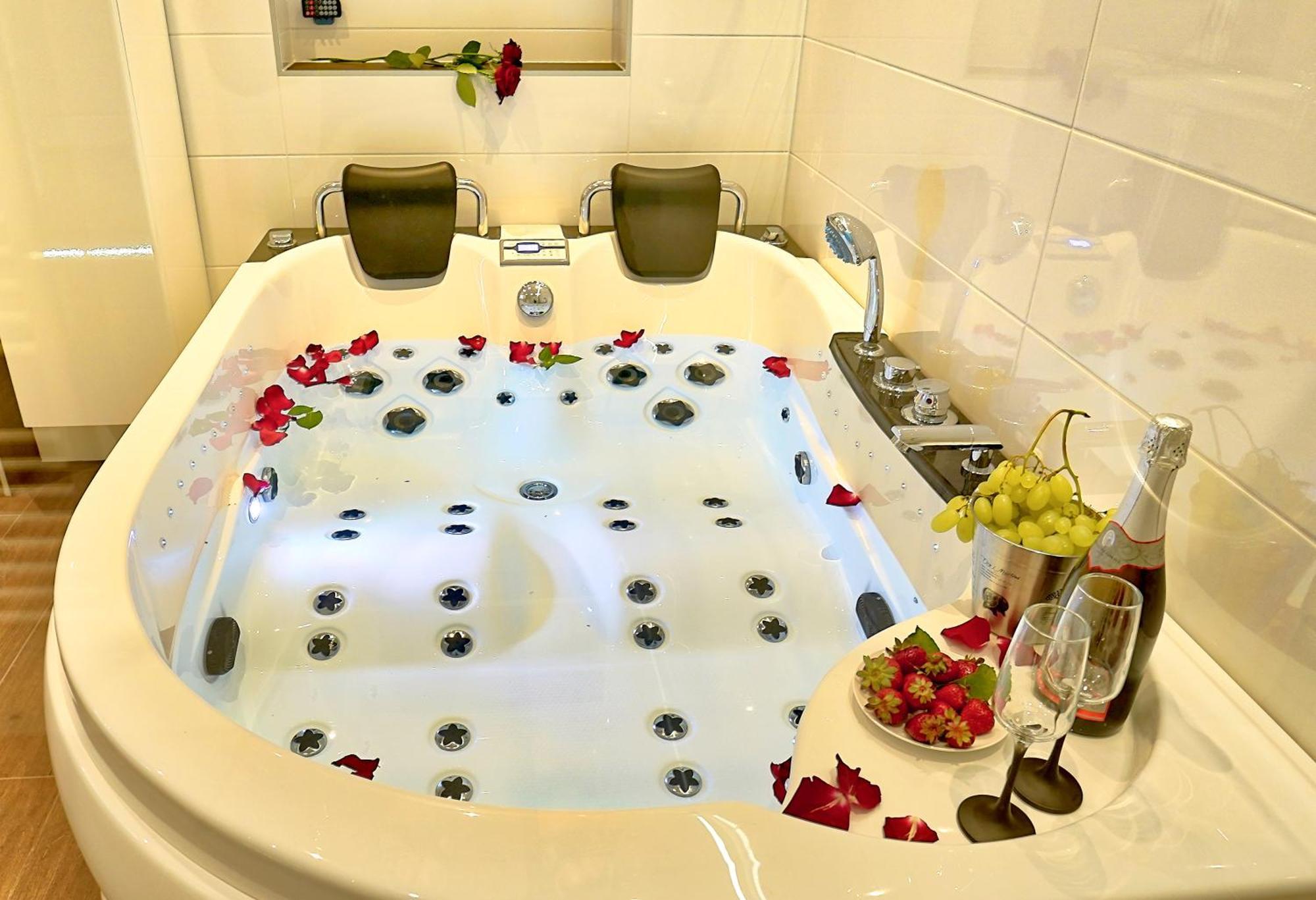 Apartments Lipa Plac بوستوينا المظهر الخارجي الصورة
